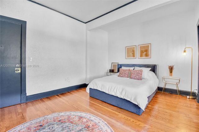 900 16th St 201, Miami Beach, FL 33139