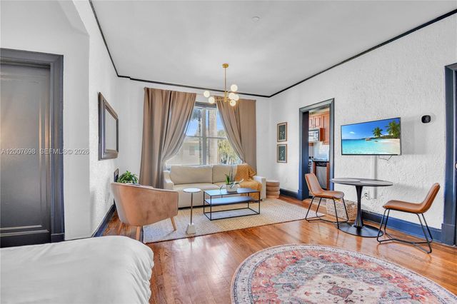 900 16th St 201, Miami Beach, FL 33139