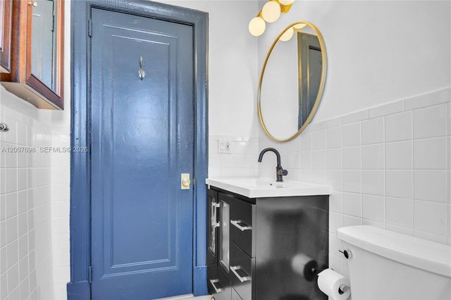 900 16th St 201, Miami Beach, FL 33139