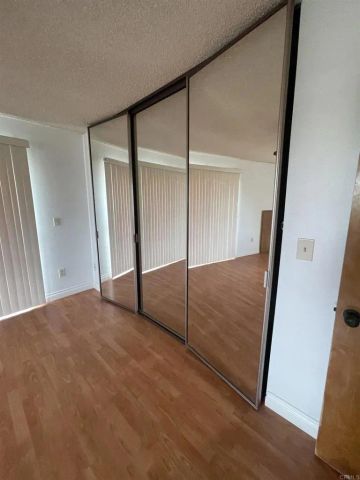 567 F, Coronado, CA 92118