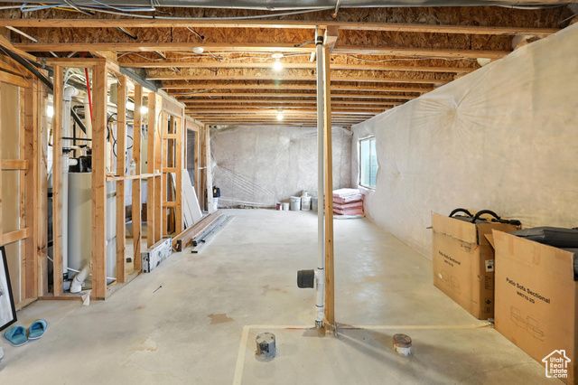 1596 S HAVEN PKWY, West Haven, UT 84401