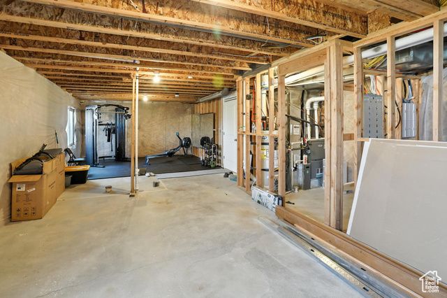 1596 S HAVEN PKWY, West Haven, UT 84401