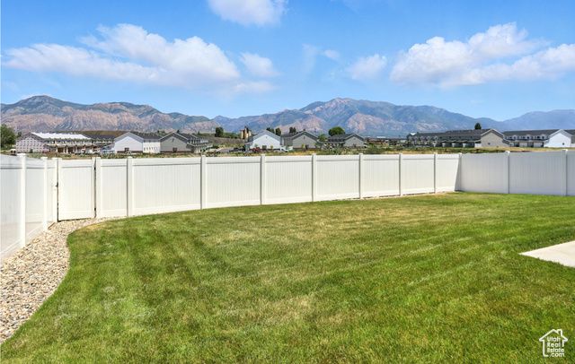 1596 S HAVEN PKWY, West Haven, UT 84401
