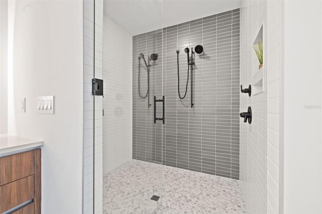 777 3RD AVENUE N 805, St Petersburg, FL 33701