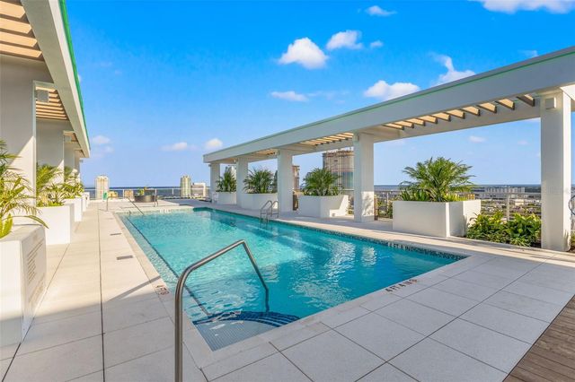 777 3RD AVENUE N 805, St Petersburg, FL 33701