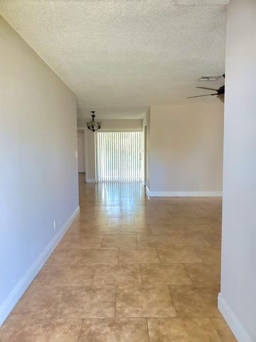 4440 NW 19th Ter, Oakland Park, FL 33309