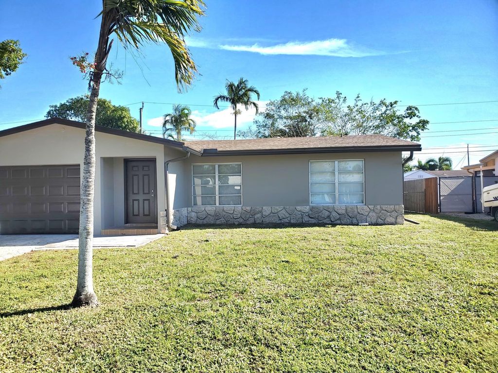 4440 NW 19th Ter, Oakland Park, FL 33309