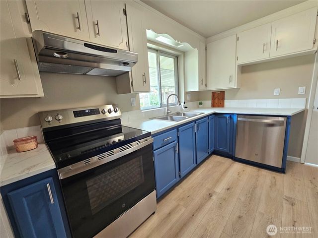 11319 107th Street SW, Tacoma, WA 98498