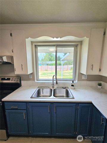 11319 107th Street SW, Tacoma, WA 98498