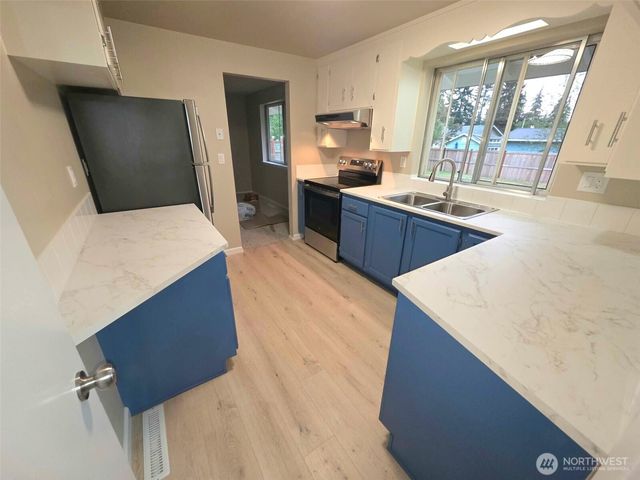11319 107th Street SW, Tacoma, WA 98498