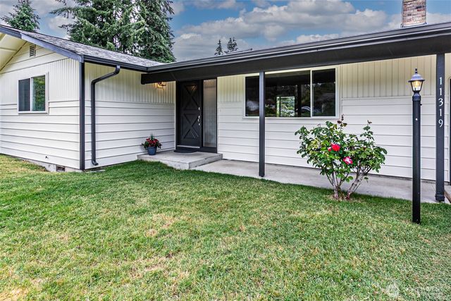 11319 107th Street SW, Tacoma, WA 98498
