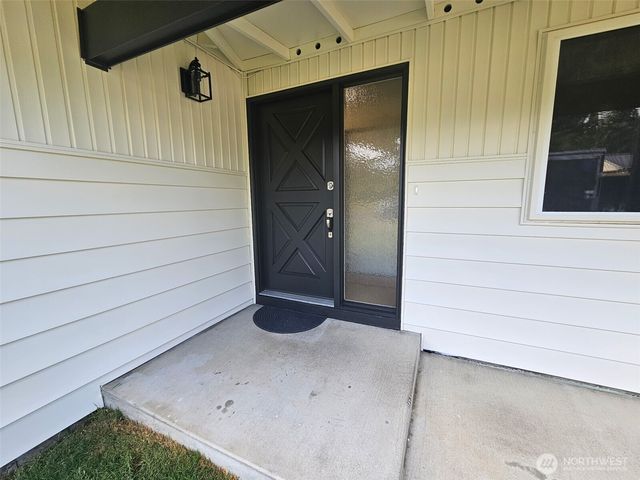 11319 107th Street SW, Tacoma, WA 98498