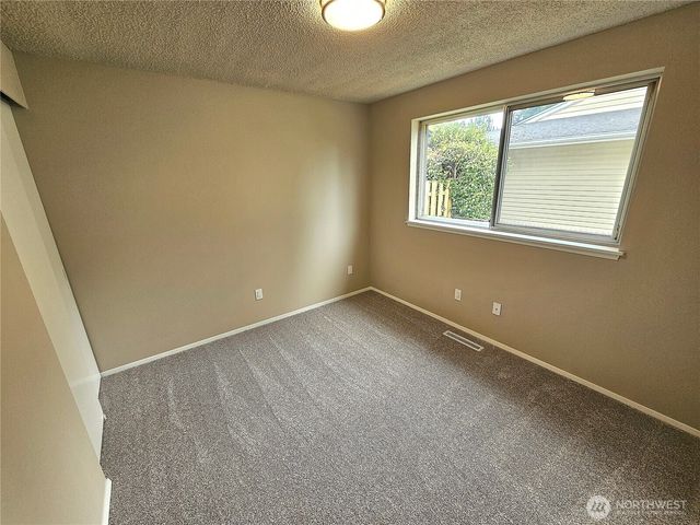 11319 107th Street SW, Tacoma, WA 98498