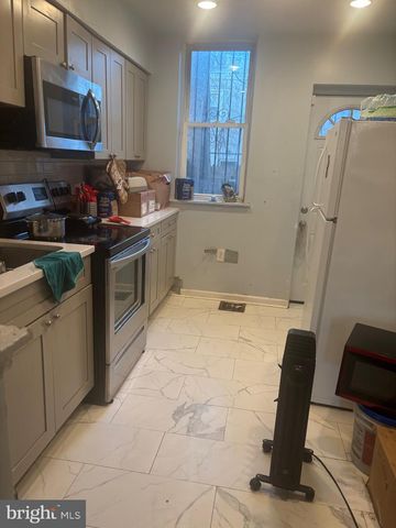 2108 N 7TH ST, Philadelphia, PA 19122