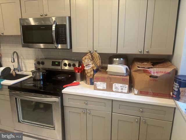 2108 N 7TH ST, Philadelphia, PA 19122