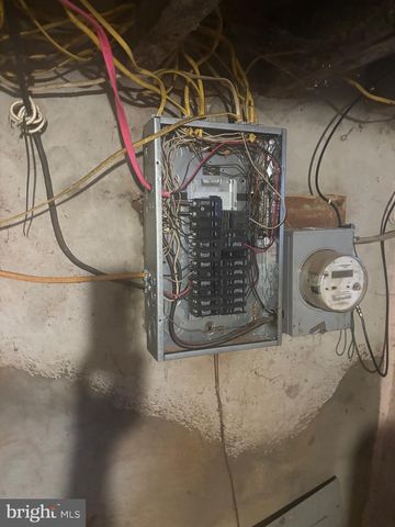 2108 N 7TH ST, Philadelphia, PA 19122