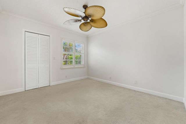 637 Masters Way, Palm Beach Gardens, FL 33418