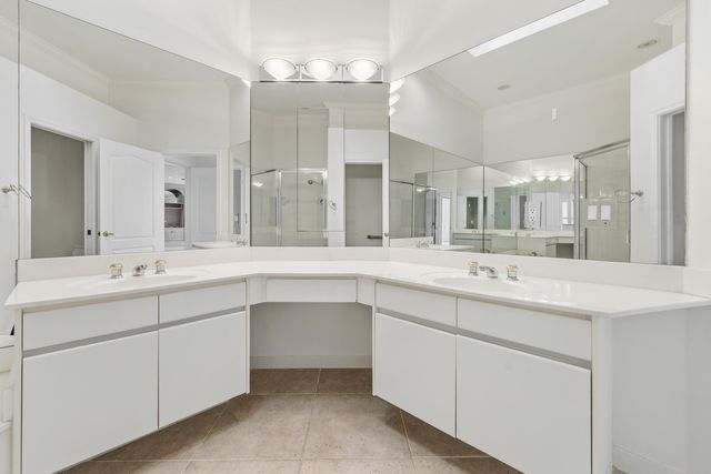 637 Masters Way, Palm Beach Gardens, FL 33418