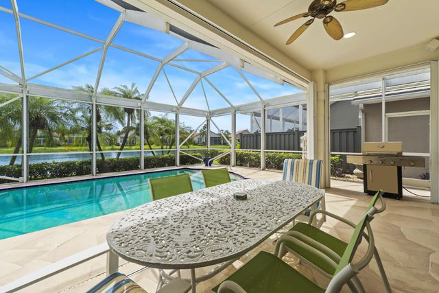 637 Masters Way, Palm Beach Gardens, FL 33418