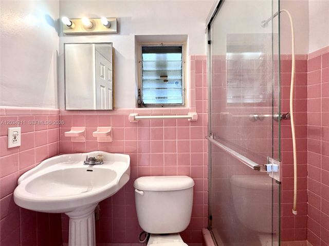7711 Juniper St, Miramar, FL 33023