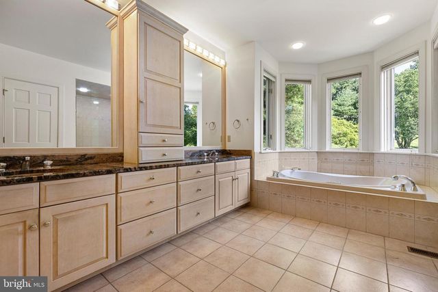 309 PENTLAND, Wilmington, DE 19807
