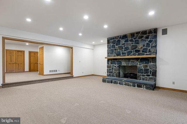 309 PENTLAND, Wilmington, DE 19807