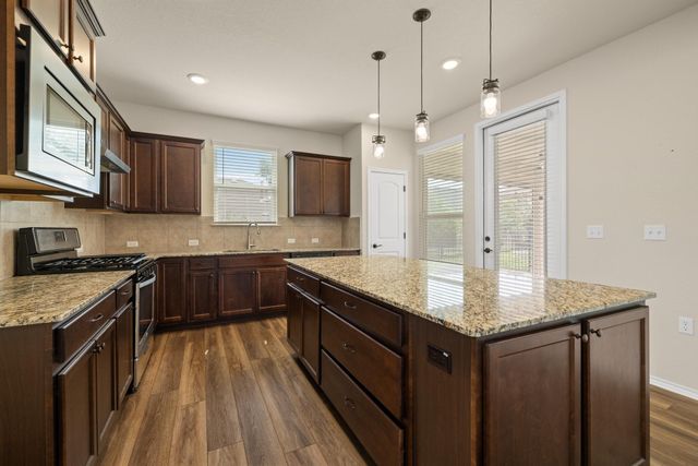716 Kitty Hawk RD, Georgetown, TX 78633