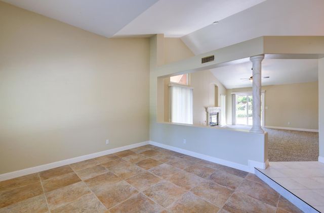 9249 N Bayford Street, Fresno, CA 93720
