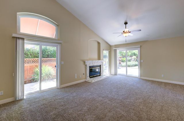 9249 N Bayford Street, Fresno, CA 93720