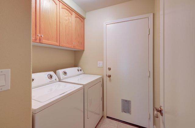 9249 N Bayford Street, Fresno, CA 93720