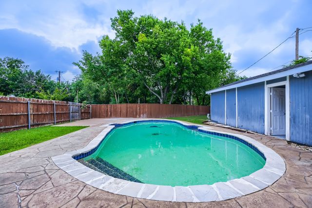 4005 Tynes Drive, Garland, TX 75042