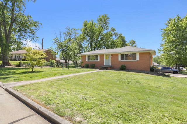 5607 Twickingham Drive, Evansville, IN 47711