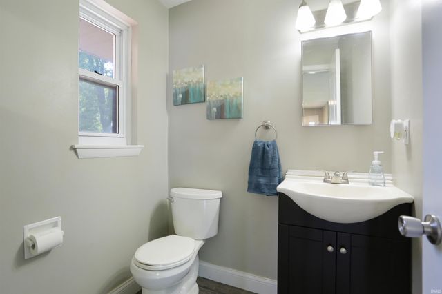 5607 Twickingham Drive, Evansville, IN 47711