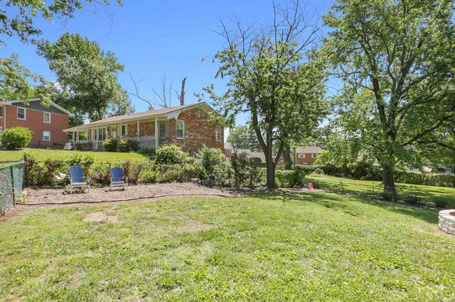 5607 Twickingham Drive, Evansville, IN 47711