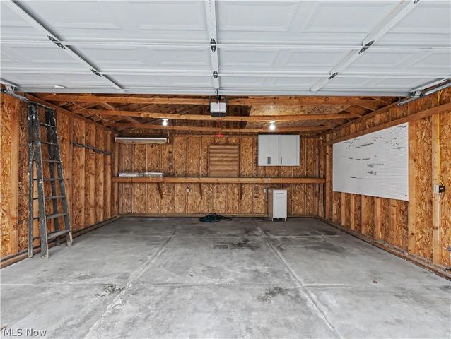 329 Pierce Avenue, Cuyahoga Falls, OH 44221