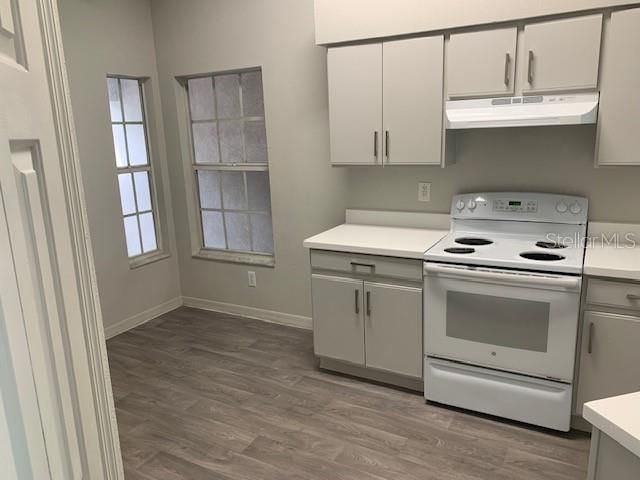 3136 PINE TOP DRIVE, Valrico, FL 33594