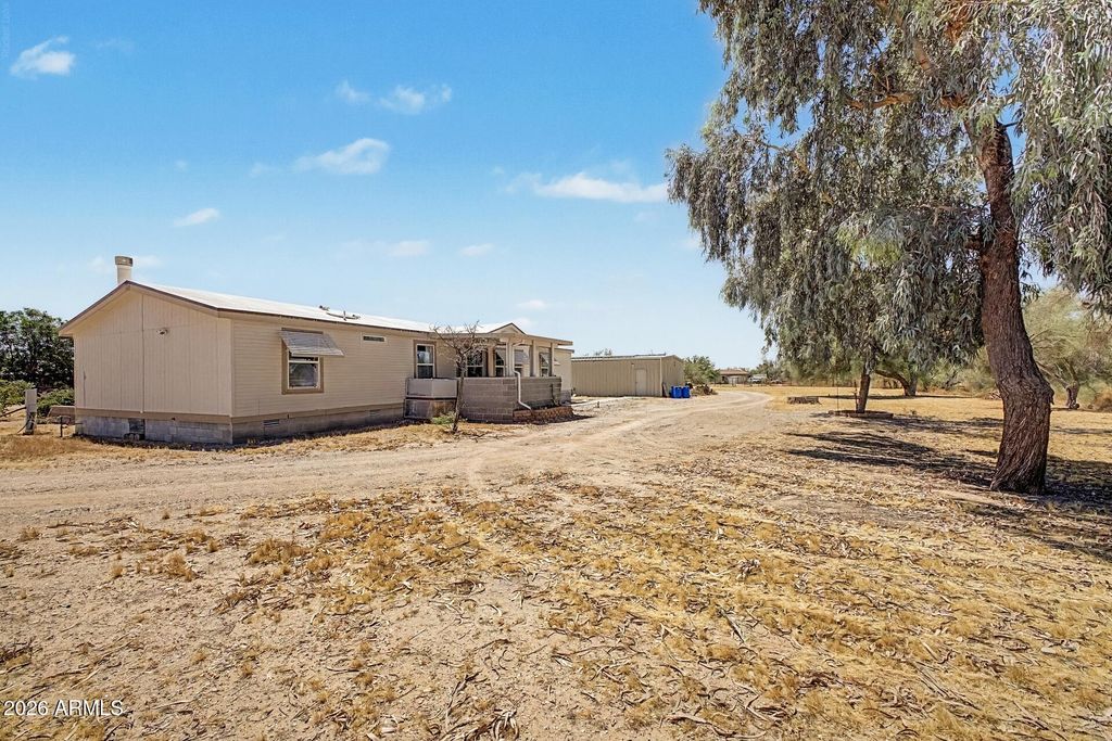 26748 N 187th Avenue, Wittmann, AZ 85361 — exterior