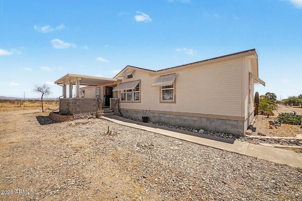 26748 N 187th Avenue, Wittmann, AZ 85361 — photo 2