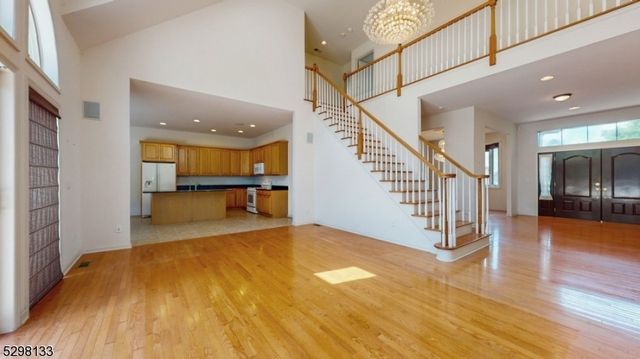 1 White Oak Ct, Hardyston Twp., NJ 07419