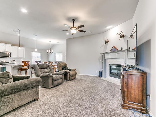 9317 Anaum Lane, Yukon, OK 73099