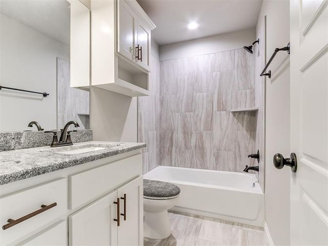 9317 Anaum Lane, Yukon, OK 73099