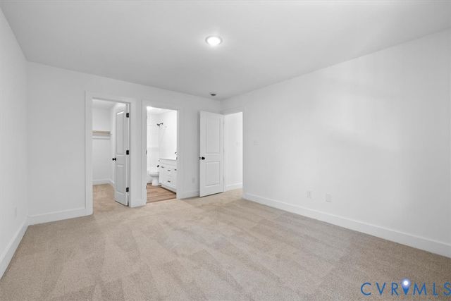 2242 Lakeview Dr, Powhatan, VA 23139