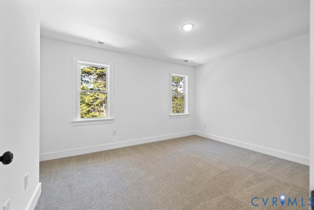 2242 Lakeview Dr, Powhatan, VA 23139