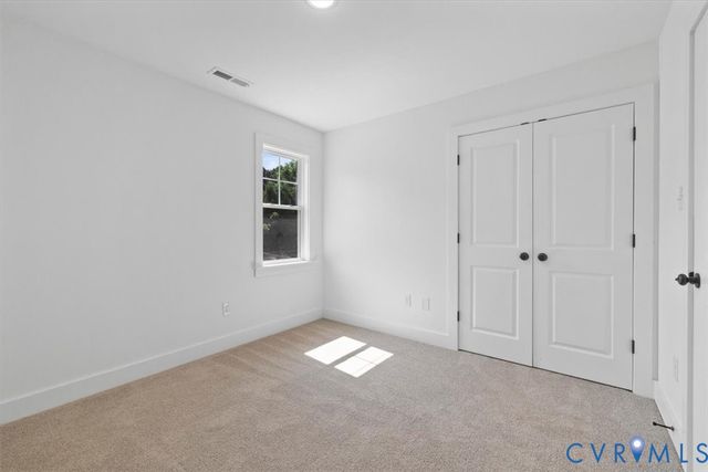 2242 Lakeview Dr, Powhatan, VA 23139