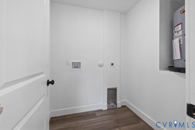 2242 Lakeview Dr, Powhatan, VA 23139