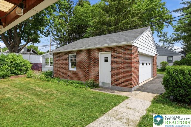 1505 North 19th Street, South Whitehall Twp, PA 18104