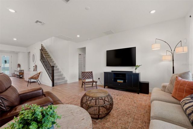 13705 FLAT WOODS TERRACE, Bradenton, FL 34211