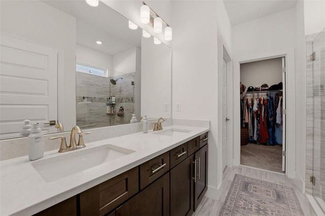 13705 FLAT WOODS TERRACE, Bradenton, FL 34211