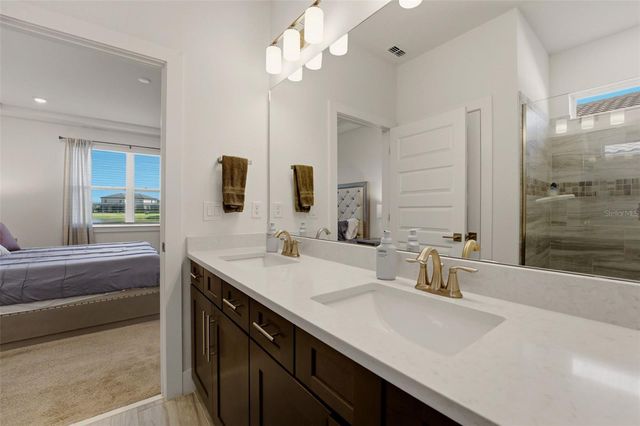 13705 FLAT WOODS TERRACE, Bradenton, FL 34211