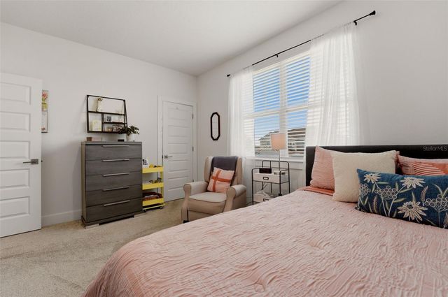 13705 FLAT WOODS TERRACE, Bradenton, FL 34211